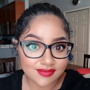 Meet your Posher, Jeannie